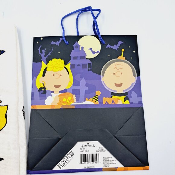 Charlie Brown Peanuts Snoopy Halloween Kitchen Towel & Gift Bag - Picture 7 of 7
